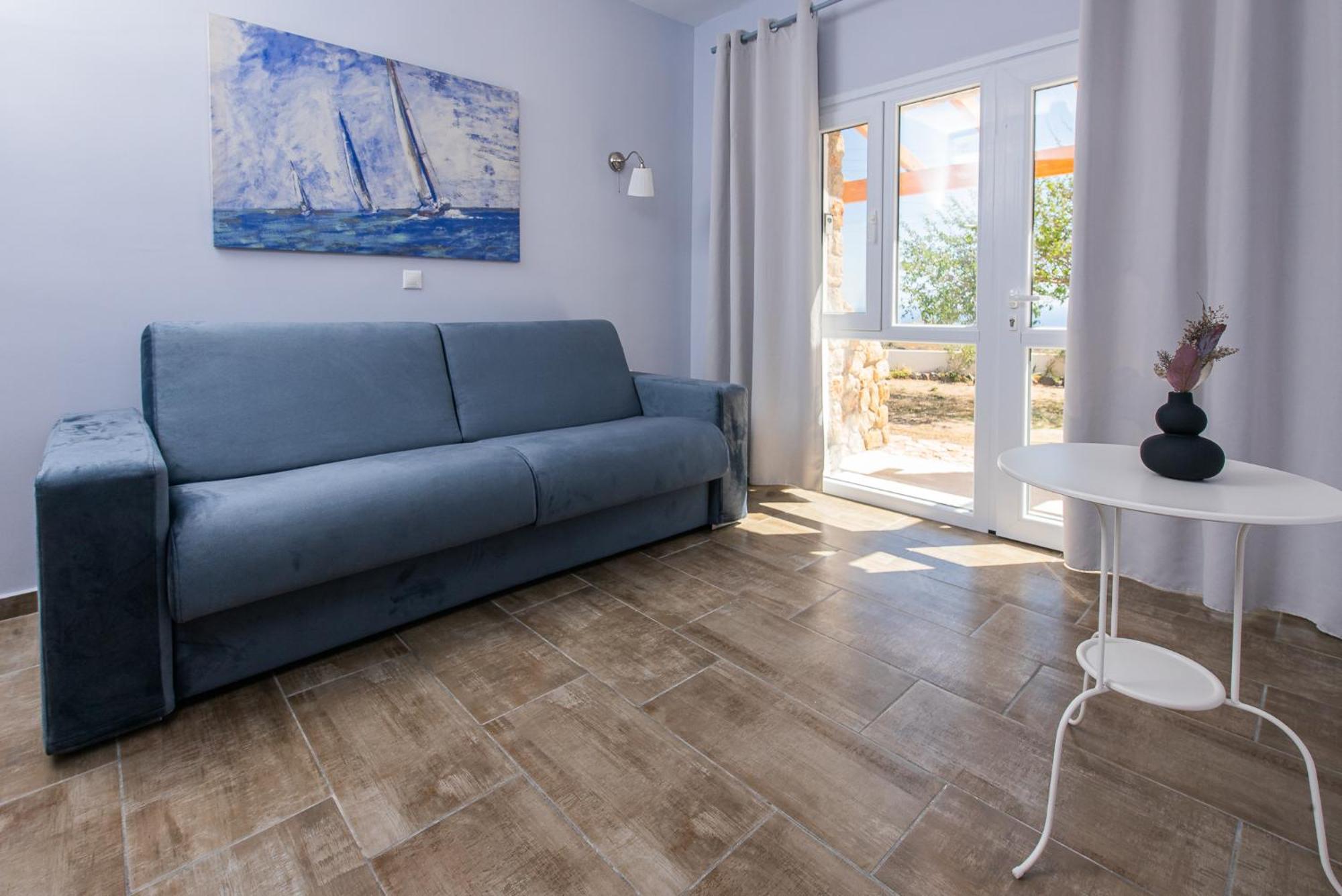 Gin Wellness Hotel Pyrgos Kallistis Exterior photo