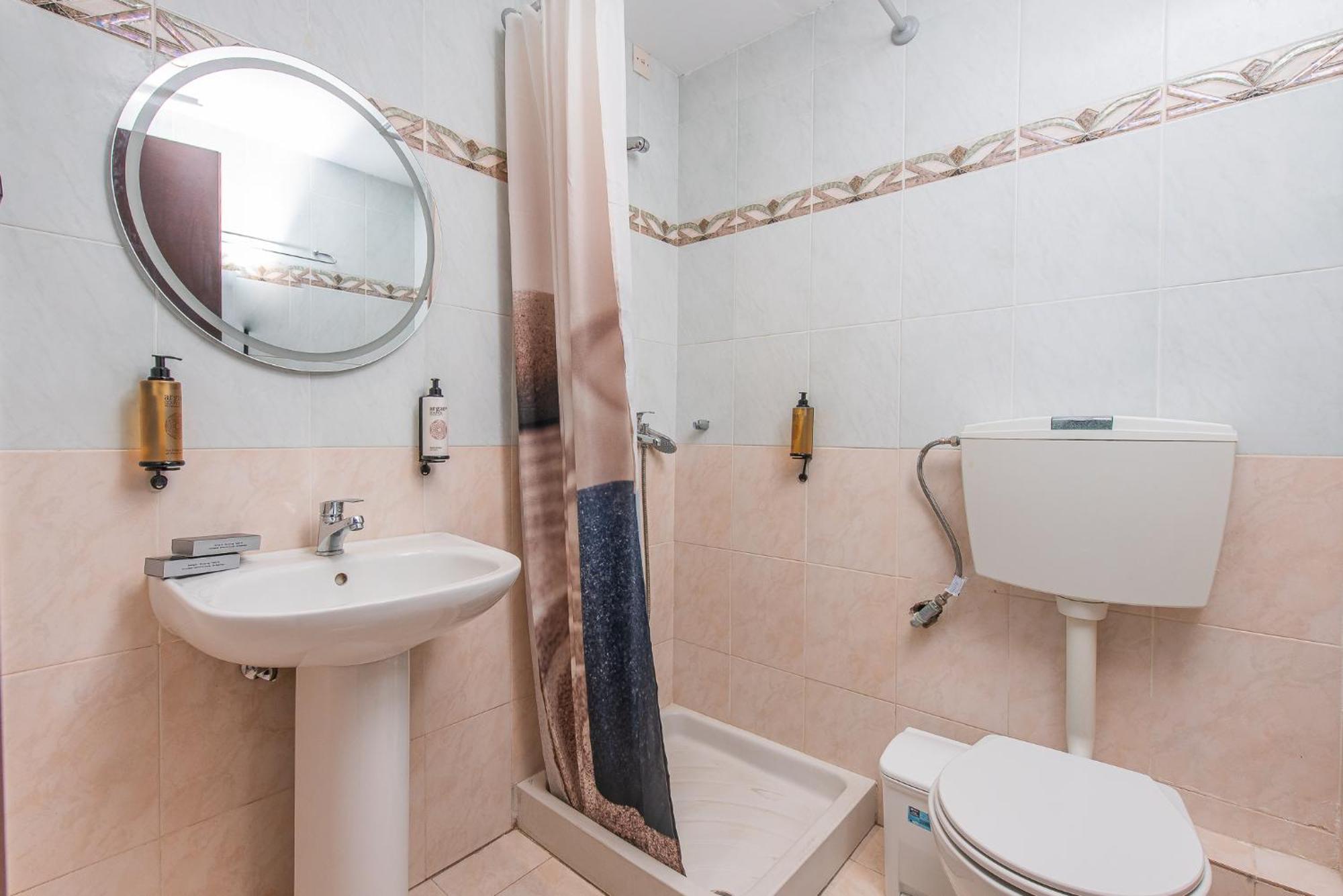Gin Wellness Hotel Pyrgos Kallistis Exterior photo